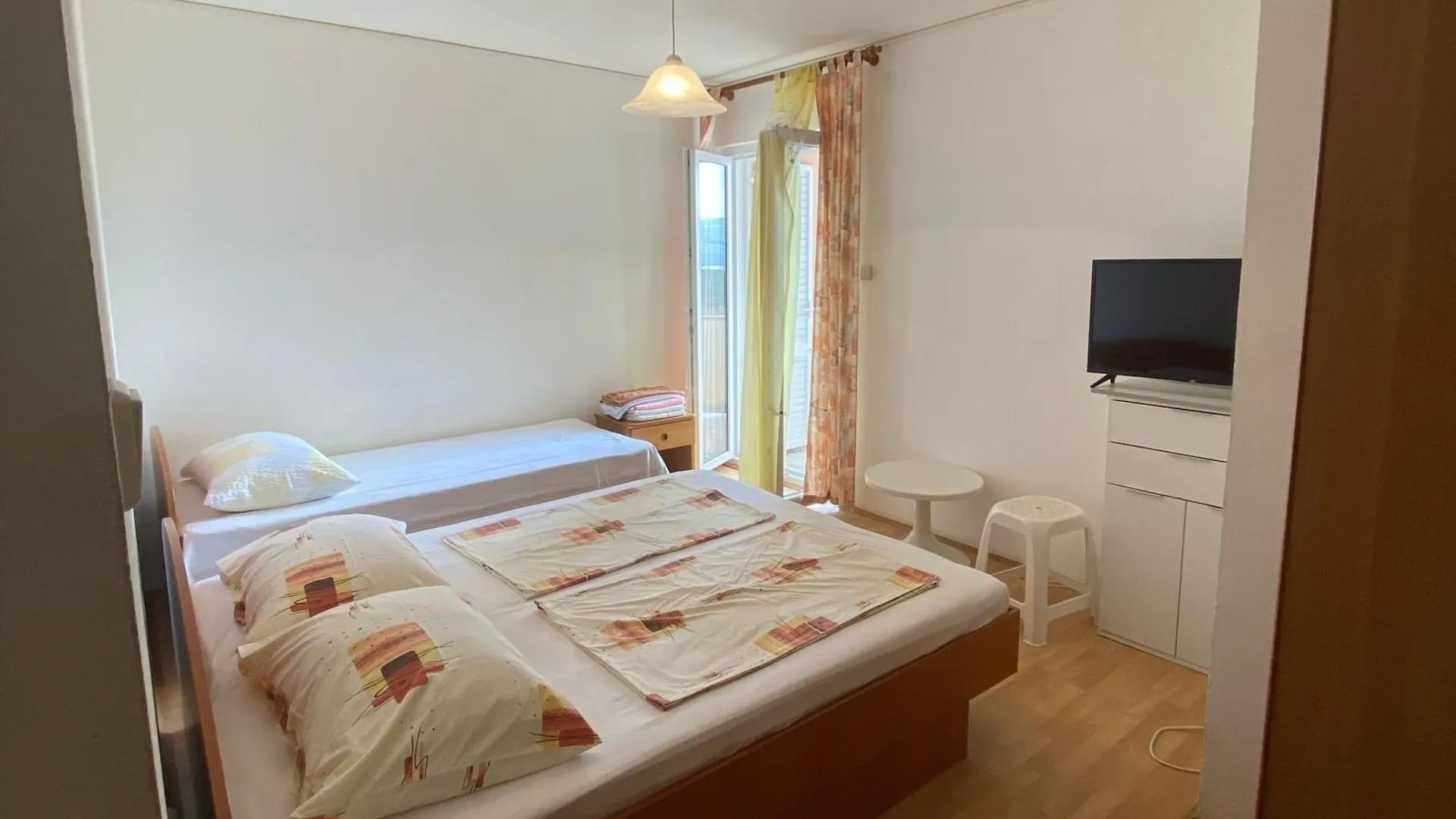 Apartments With A Parking Space Lopar, Rab - 23747 Croatia