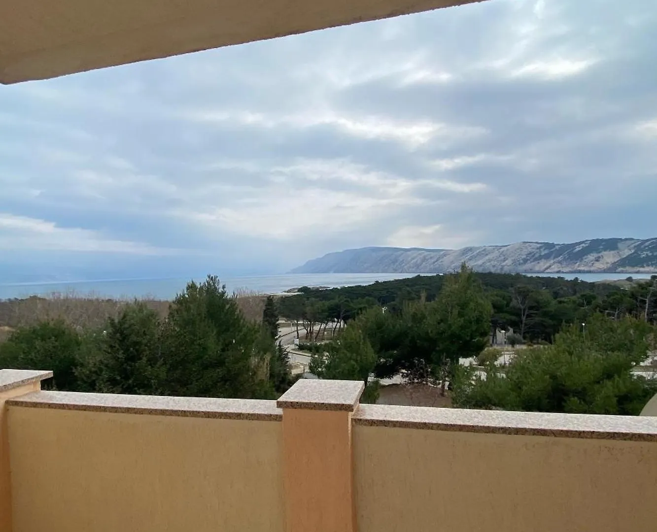 Apartments With A Parking Space Lopar, Rab - 23747